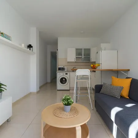 Cozy Nearby Flat Las Canteras Apartment