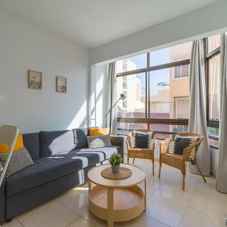 Cozy Nearby Flat Las Canteras Apartment