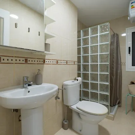 Cozy Nearby Flat Las Canteras * Las Palmas de Gran Canaria
